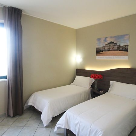 Green Class Hotel Candiolo Kültér fotó