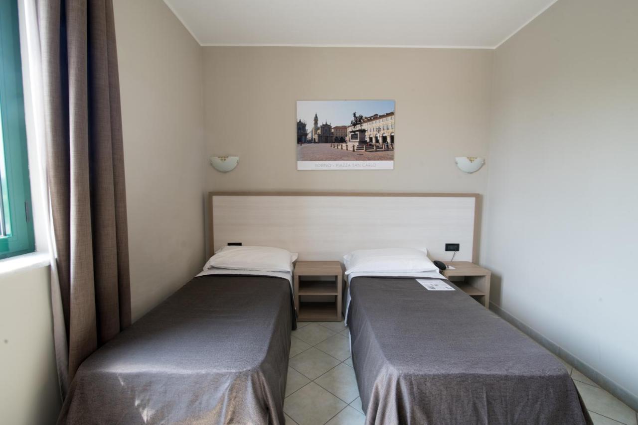 Green Class Hotel Candiolo Kültér fotó